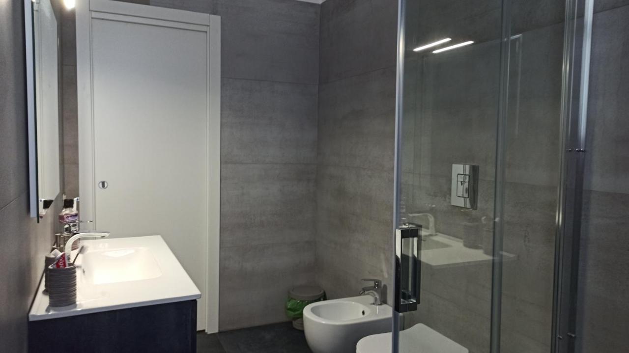 Apple Guest House Bari Bagian luar foto